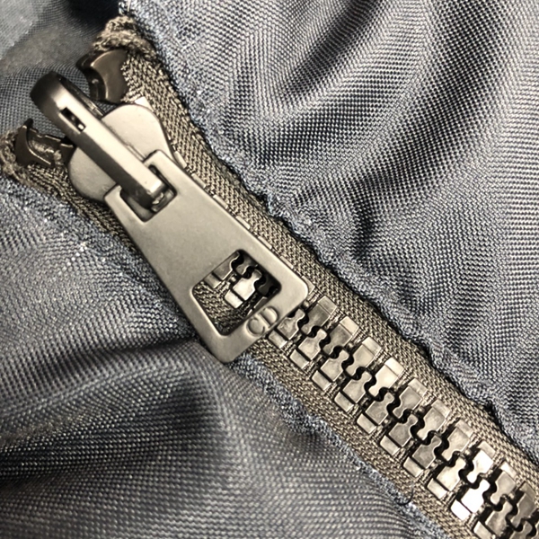 ハイクオリティダウンジャケット細部ディテール